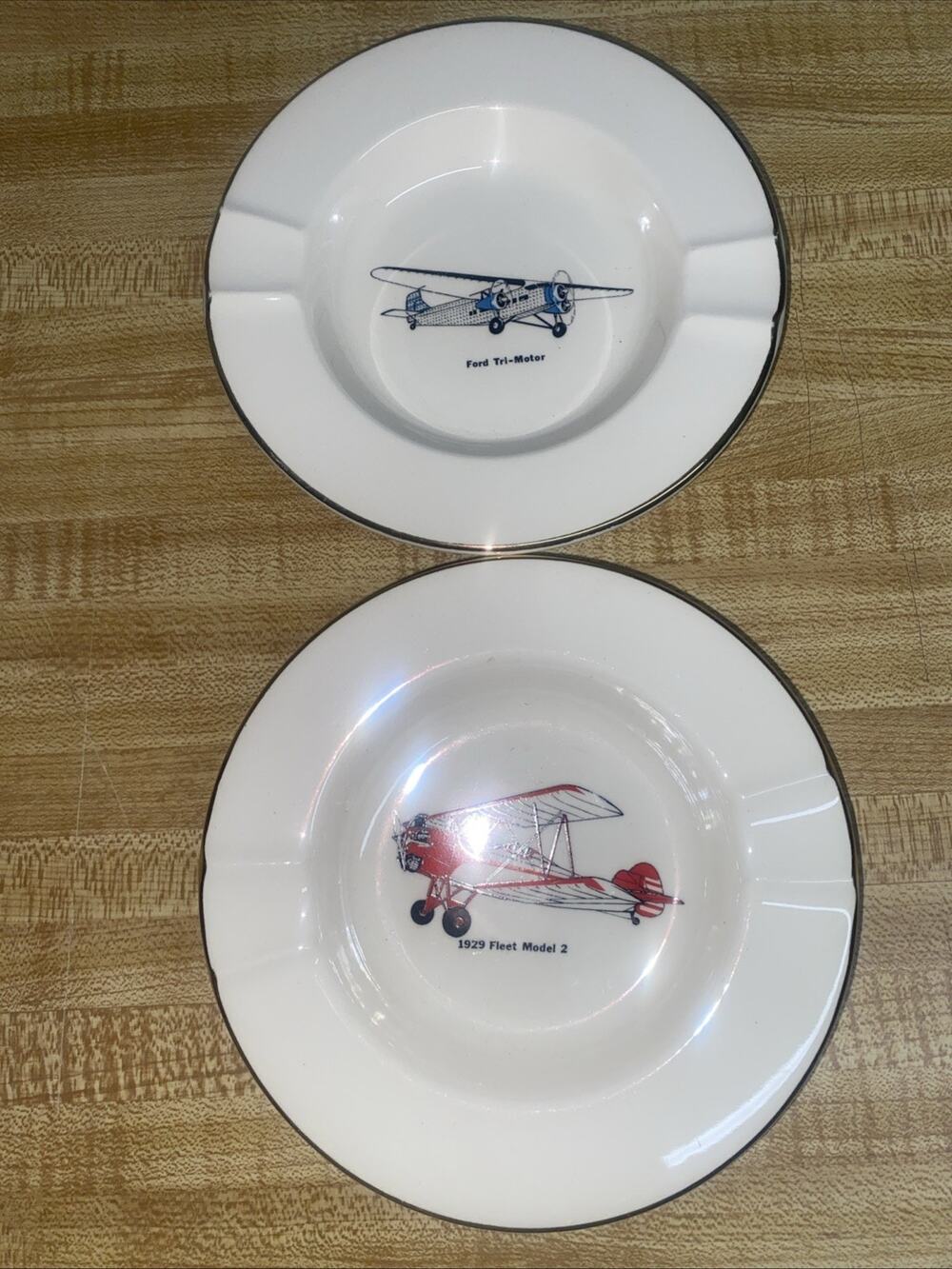 2 Vintage MCM Airplane Souvenir Ashtrays 1929 Fleet & Ford Tri-Motor Porcelain